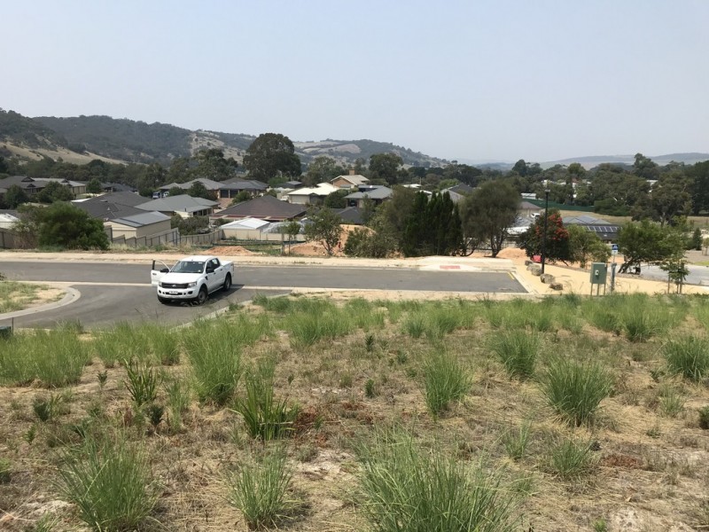 1 Ekers Court, Mount Compass SA 5210