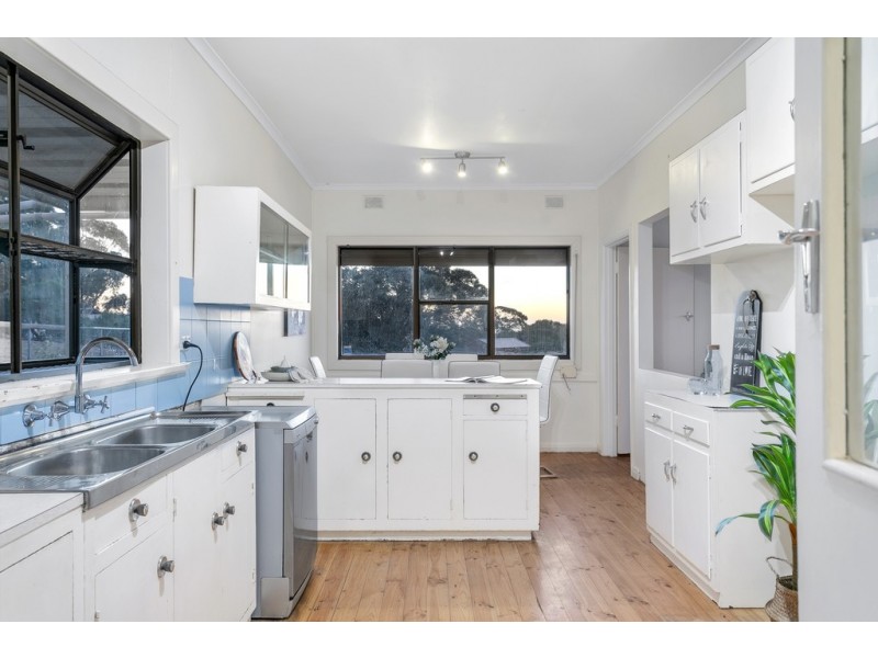 48 Old Willunga Hill Road, Willunga SA 5172