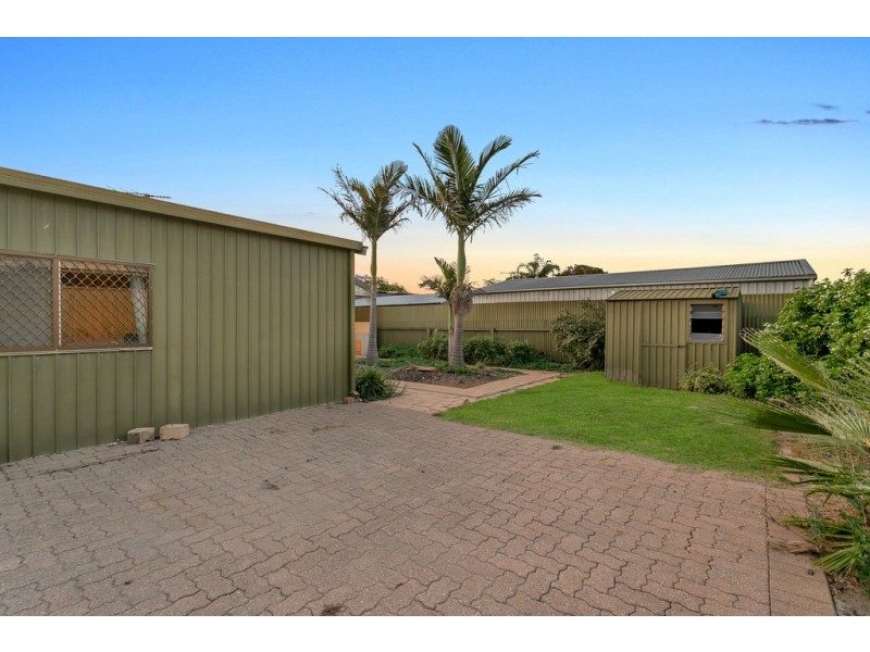 1 Marie Avenue, Morphett Vale SA 5162