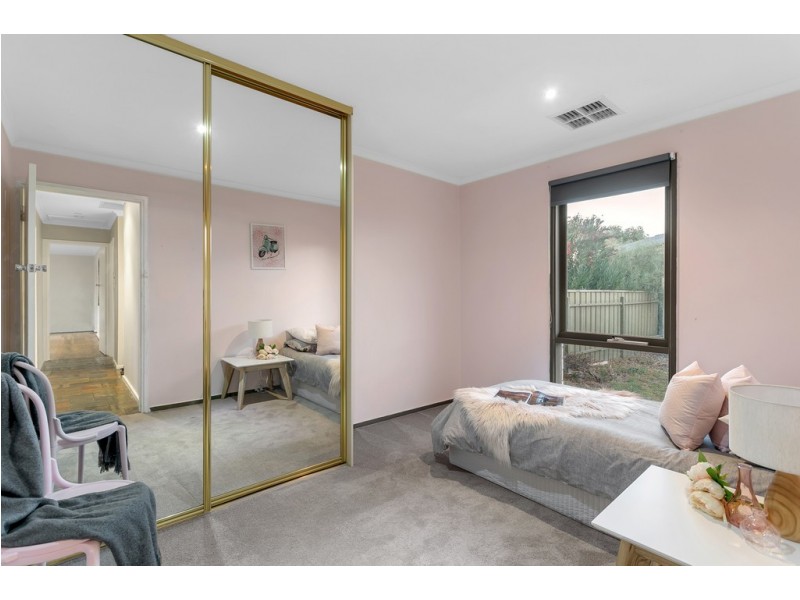 1 Marie Avenue, Morphett Vale SA 5162