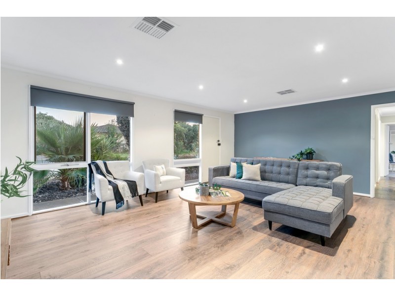 1 Marie Avenue, Morphett Vale SA 5162