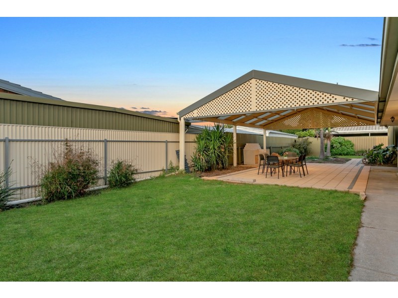 1 Marie Avenue, Morphett Vale SA 5162
