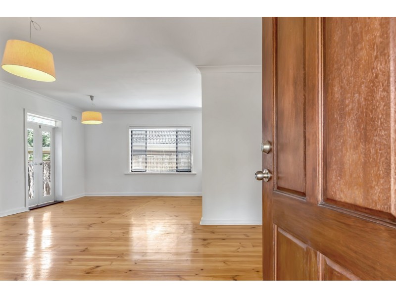 37 Sutton Avenue, Seacombe Gardens SA 5047