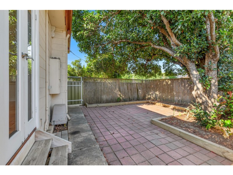 37 Sutton Avenue, Seacombe Gardens SA 5047