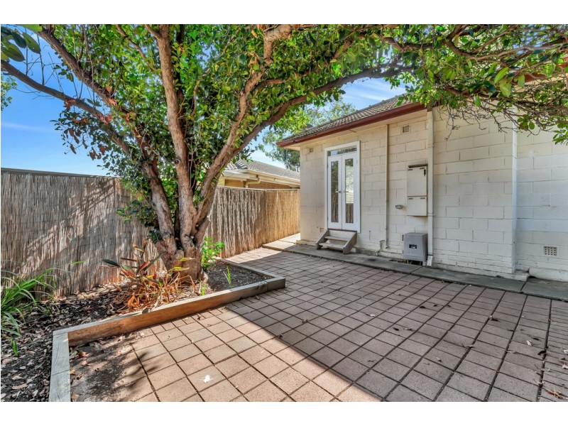 37 Sutton Avenue, Seacombe Gardens SA 5047