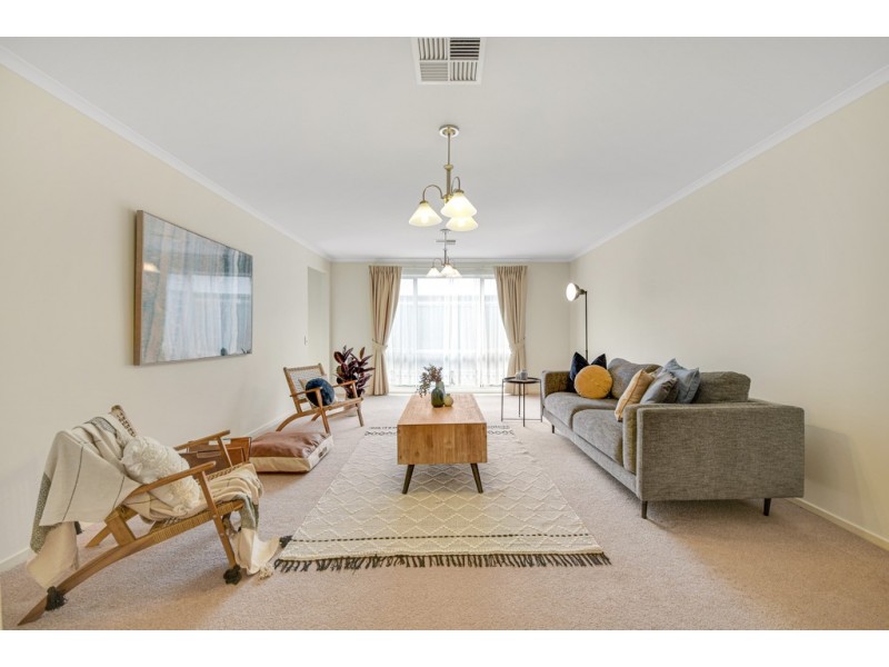 18 Acacia Grove, Flagstaff Hill SA 5159