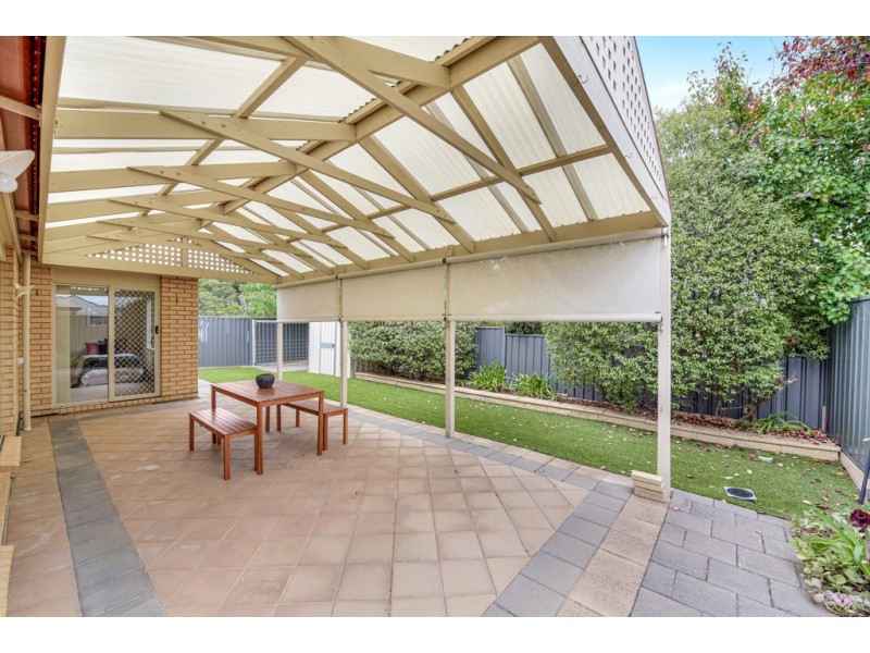 18 Acacia Grove, Flagstaff Hill SA 5159