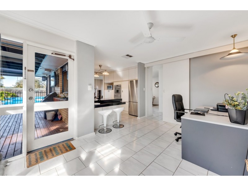 1 Daphne Court, Morphett Vale SA 5162