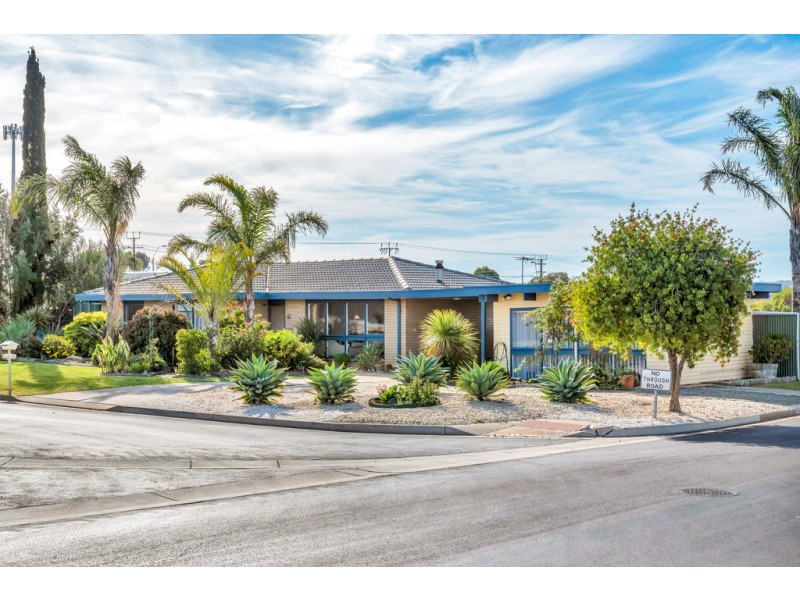 1 Daphne Court, Morphett Vale SA 5162