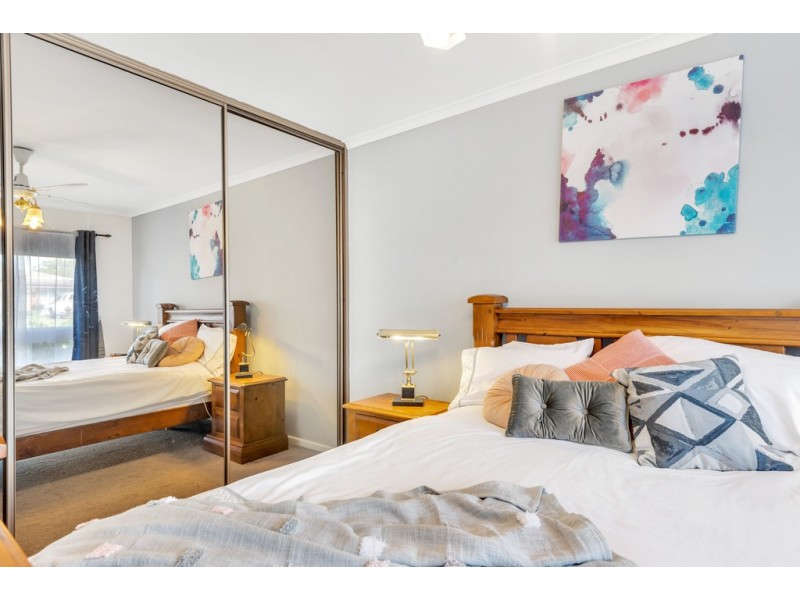 1 Daphne Court, Morphett Vale SA 5162