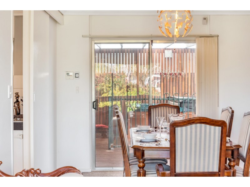 1 Daphne Court, Morphett Vale SA 5162