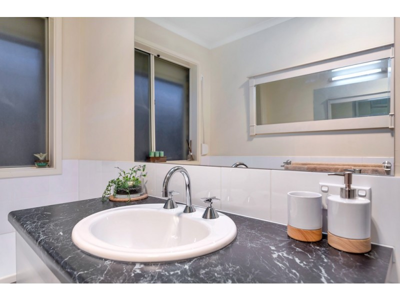 15/565 States Road, Hackham SA 5163