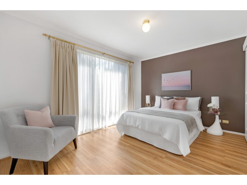 20 Tania Drive, Aberfoyle Park SA 5159