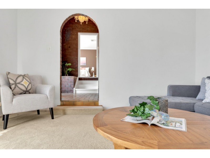 20 Tania Drive, Aberfoyle Park SA 5159