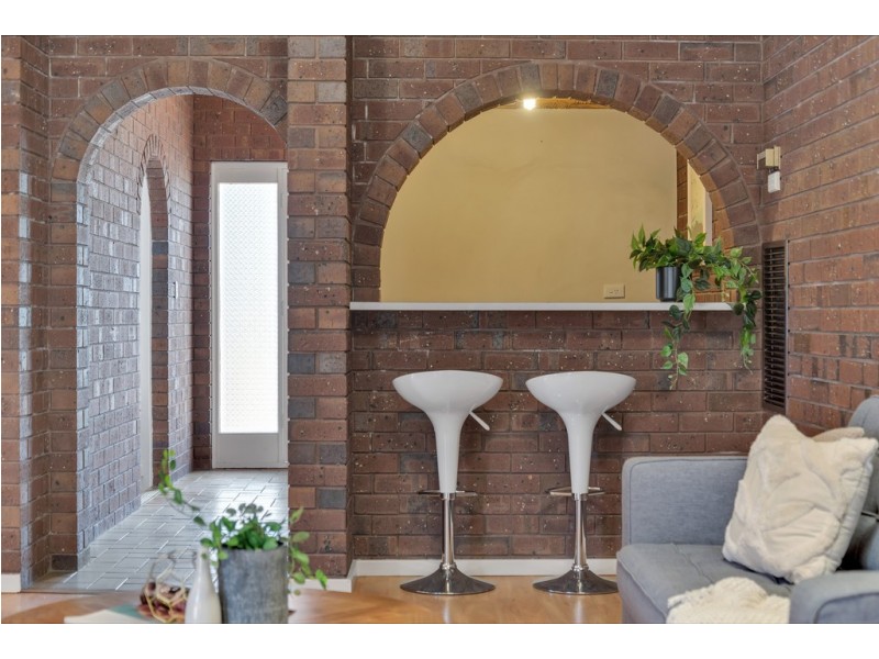 20 Tania Drive, Aberfoyle Park SA 5159