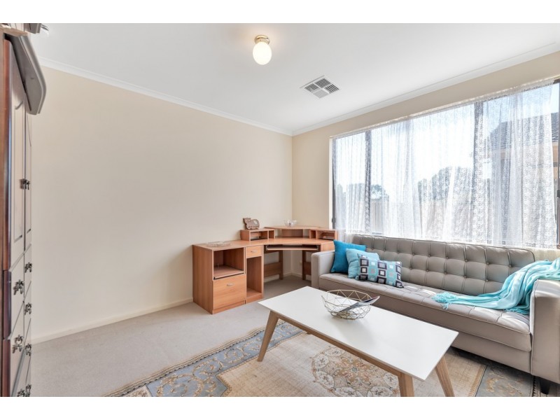 20 Tania Drive, Aberfoyle Park SA 5159