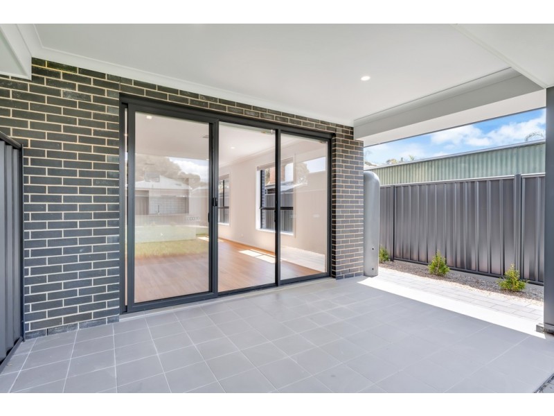 150/150a Bradley Grove, Mitchell Park SA 5043