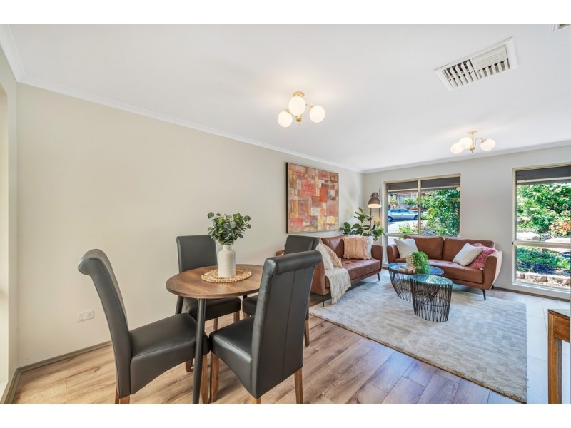 40 Horseshoe Drive, Woodcroft SA 5162