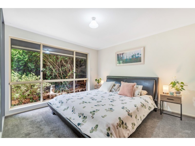 40 Horseshoe Drive, Woodcroft SA 5162