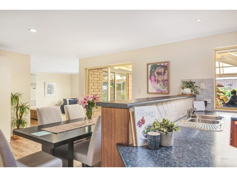 40 Horseshoe Drive, Woodcroft SA 5162