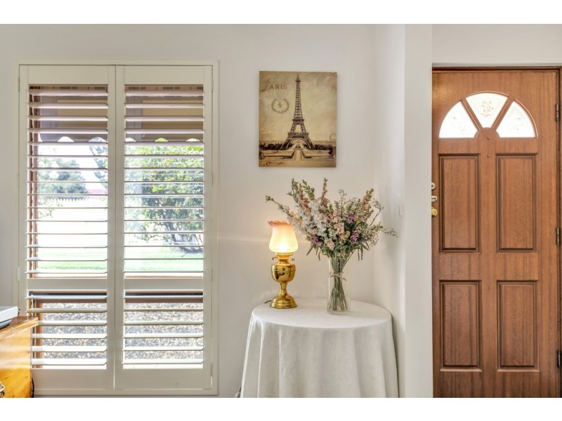 7 Apollo Drive, Hallett Cove SA 5158