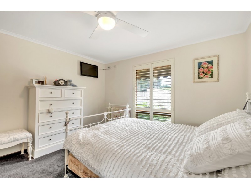 7 Apollo Drive, Hallett Cove SA 5158