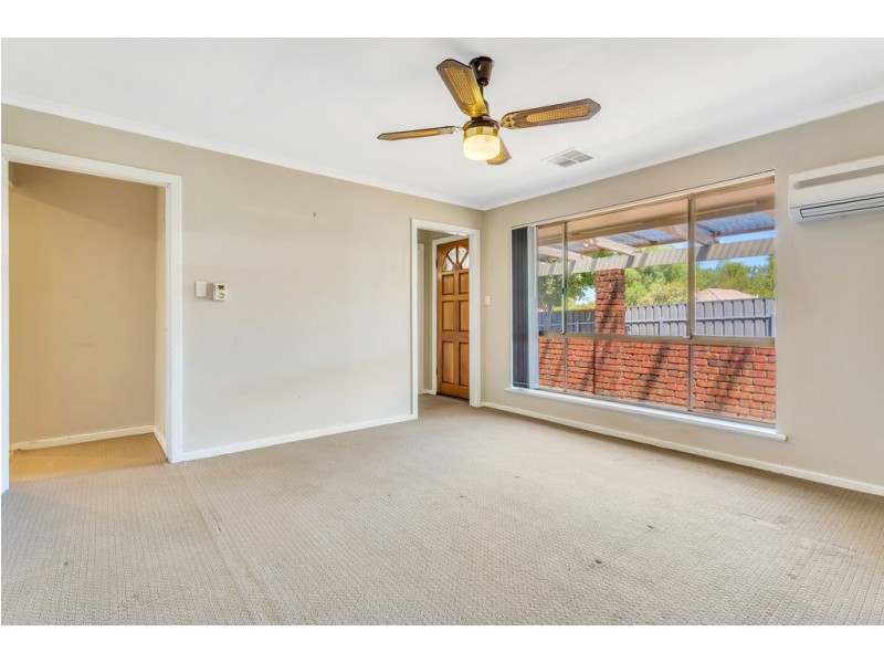 2 Karyn Crescent, Reynella SA 5161
