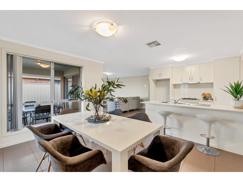 23 Miranda Place, Seaford Meadows SA 5169