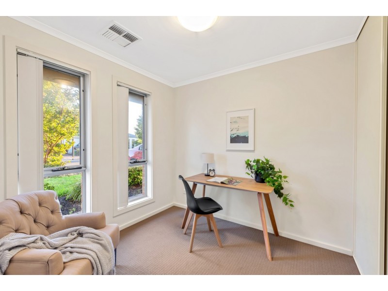 23 Miranda Place, Seaford Meadows SA 5169