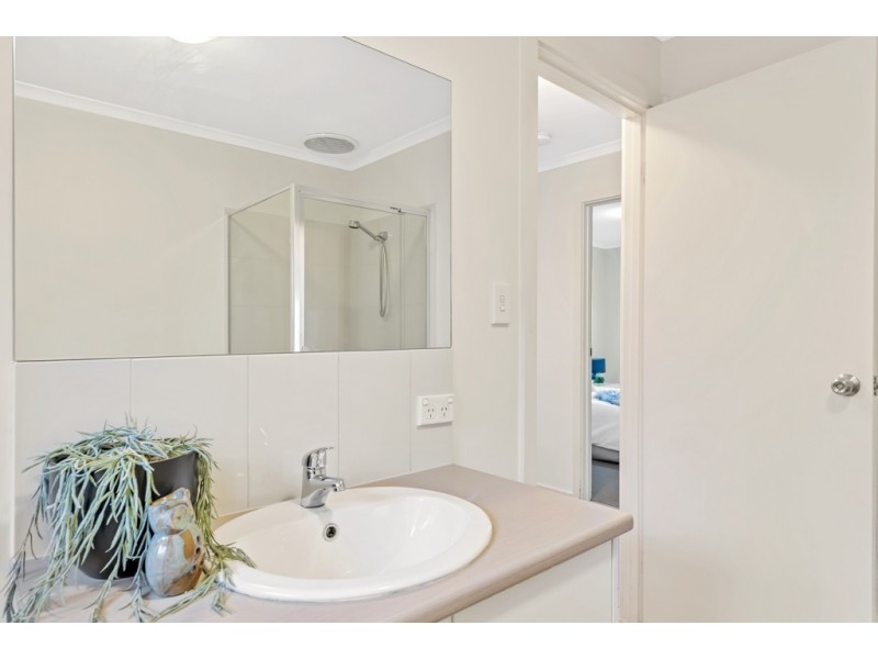 23 Miranda Place, Seaford Meadows SA 5169