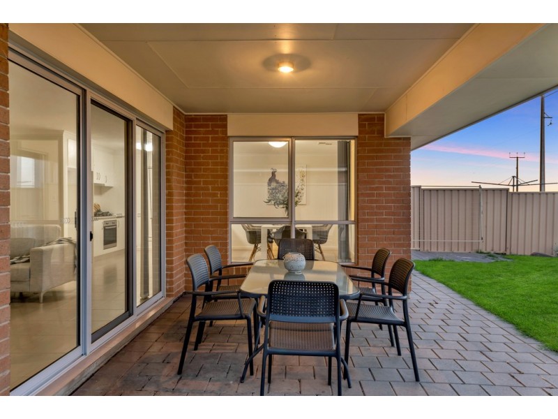 23 Miranda Place, Seaford Meadows SA 5169