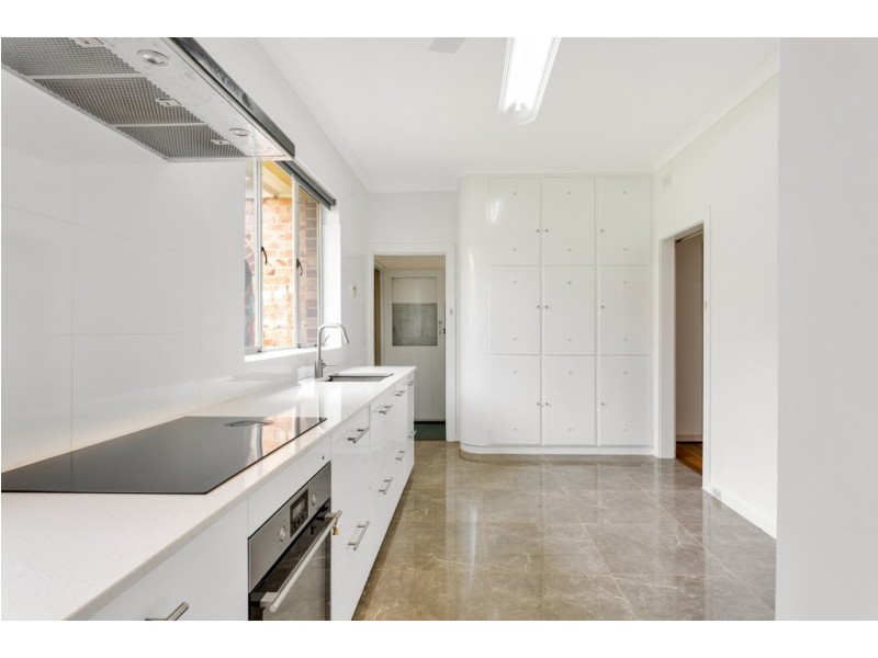 14 Winnall Street, Clapham SA 5062