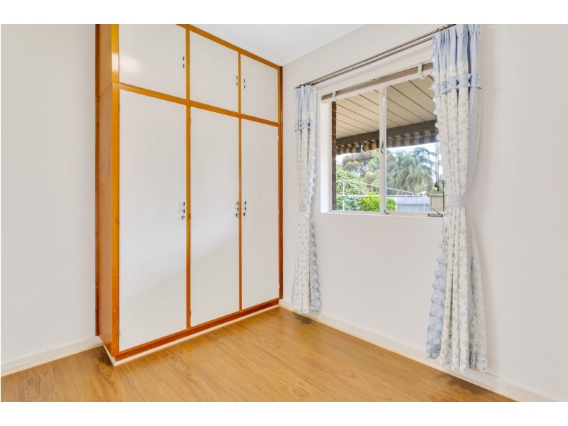 14 Winnall Street, Clapham SA 5062