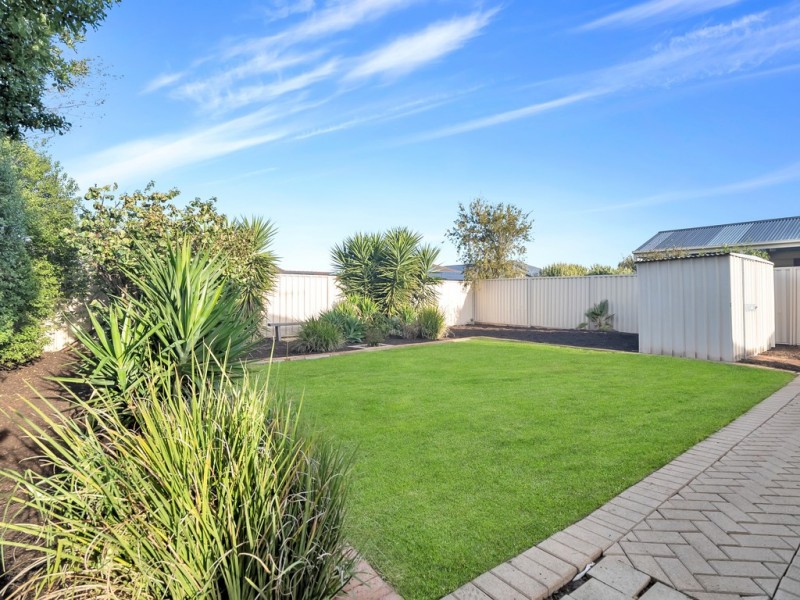 90 Pridham Boulevard, Aldinga Beach SA 5173