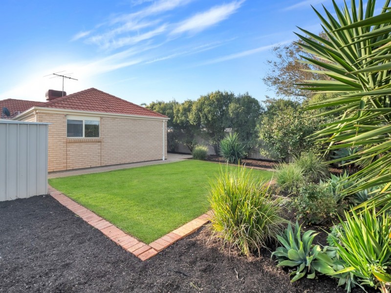 90 Pridham Boulevard, Aldinga Beach SA 5173