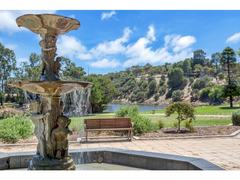 9/8 Hall Crescent, Old Noarlunga SA 5168