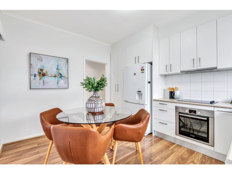 5/2 First Avenue, Glenelg East SA 5045