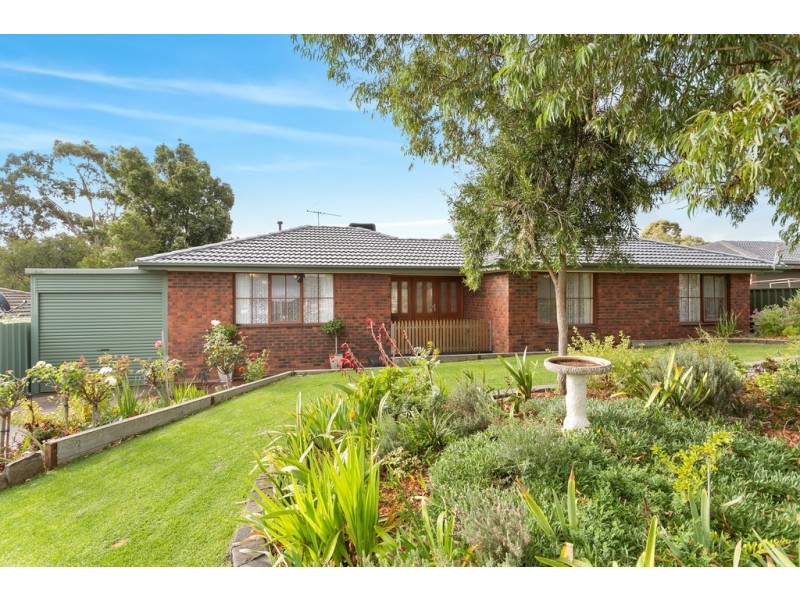 6 Bruce Street, Aberfoyle Park SA 5159