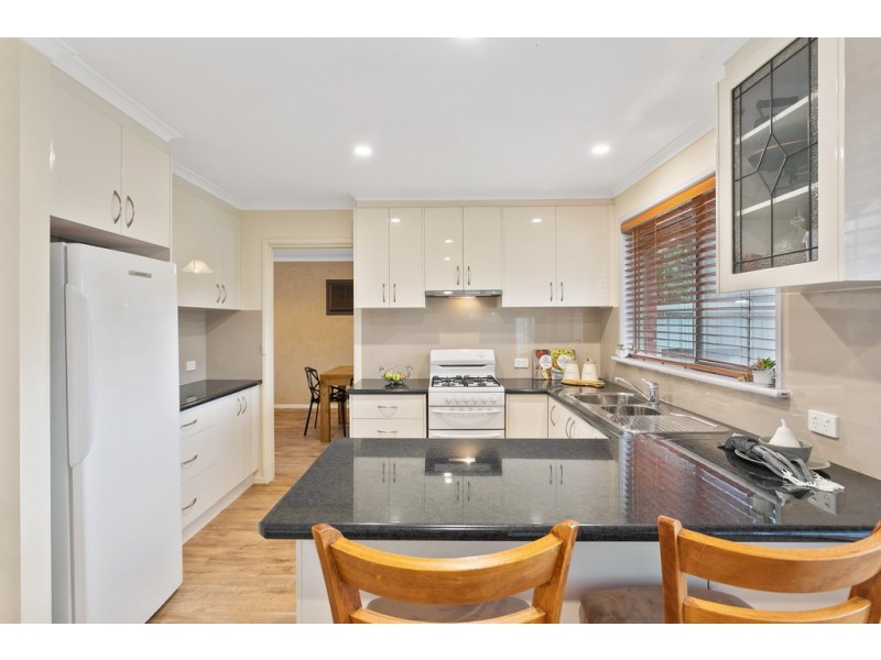 6 Bruce Street, Aberfoyle Park SA 5159