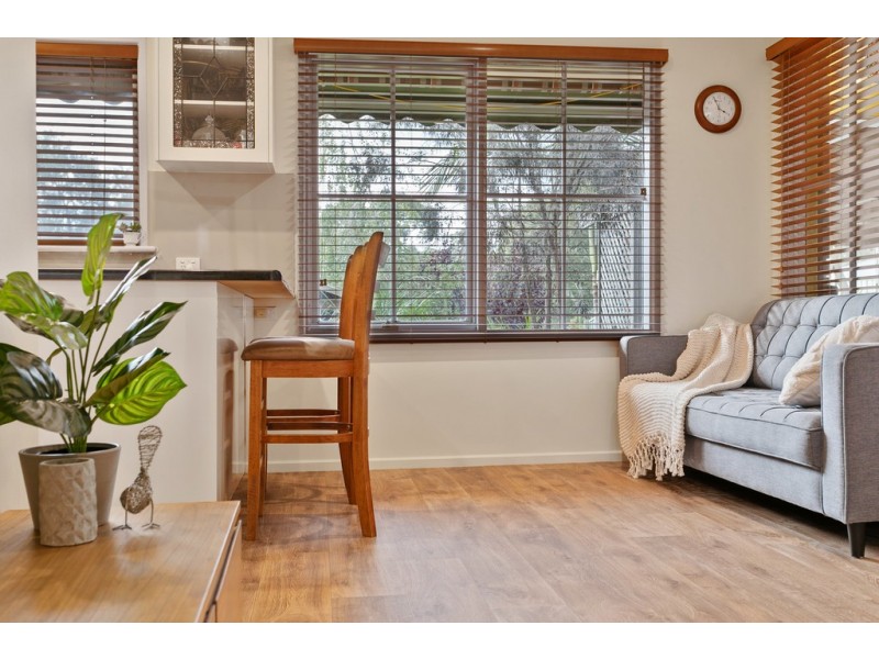 6 Bruce Street, Aberfoyle Park SA 5159