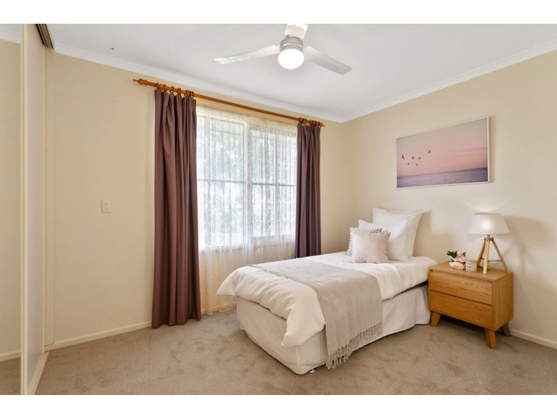 6 Bruce Street, Aberfoyle Park SA 5159