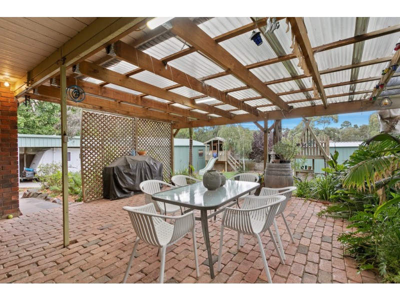 6 Bruce Street, Aberfoyle Park SA 5159