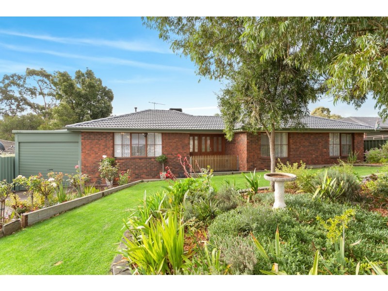 6 Bruce Street, Aberfoyle Park SA 5159