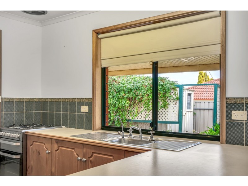 23 Mildara Close, Woodcroft SA 5162