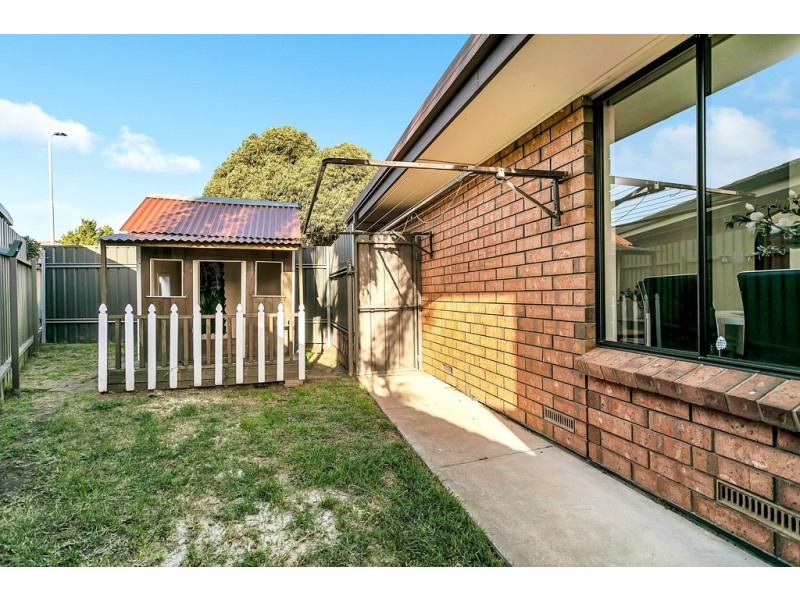 22 Rothschild Street, Woodcroft SA 5162