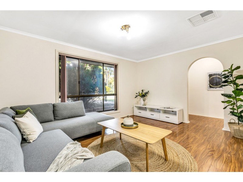 22 Rothschild Street, Woodcroft SA 5162