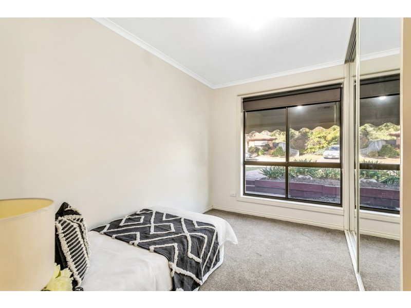 22 Rothschild Street, Woodcroft SA 5162