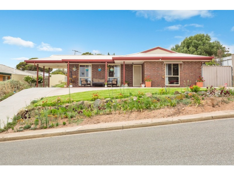 1 Warawee Place, Hallett Cove SA 5158
