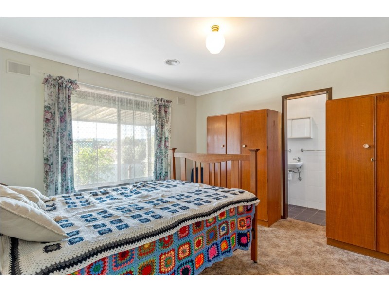 20 Brenda Avenue, Morphett Vale SA 5162