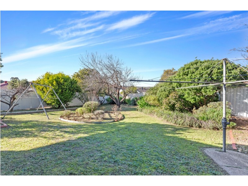 20 Brenda Avenue, Morphett Vale SA 5162